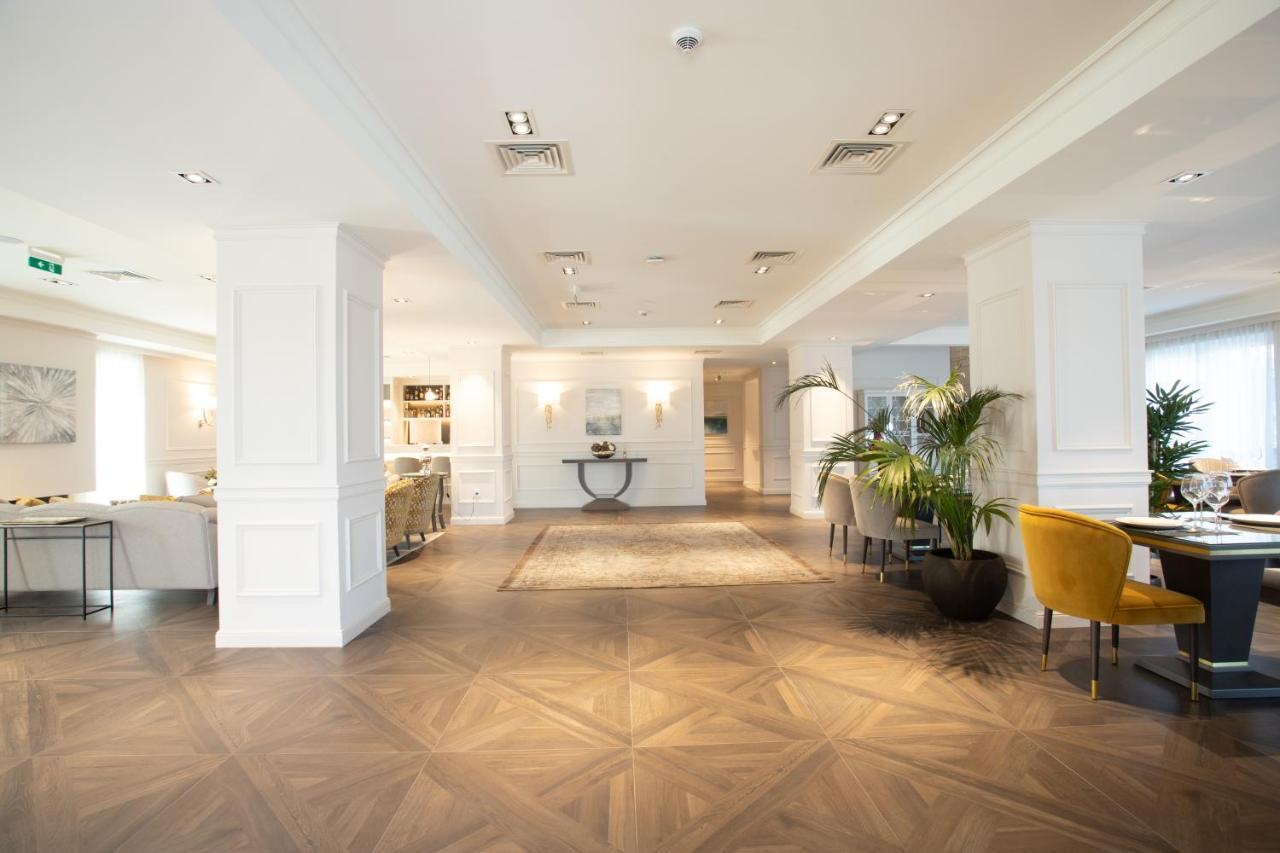 Hotel Divine Park Svilajnac Esterno foto